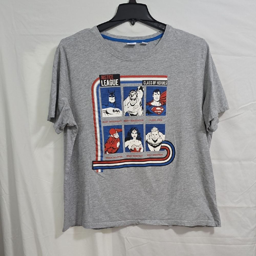 DC Justice League Women's XXL Class Of Heroes Graphic Tee
